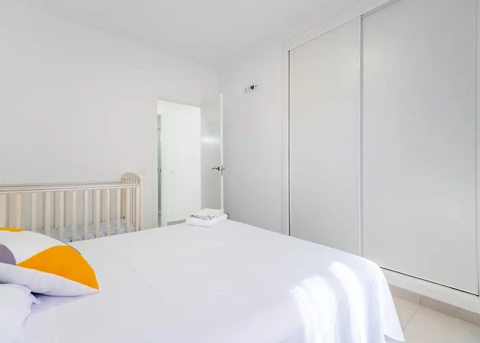 Calas B Deluxe Apartment *